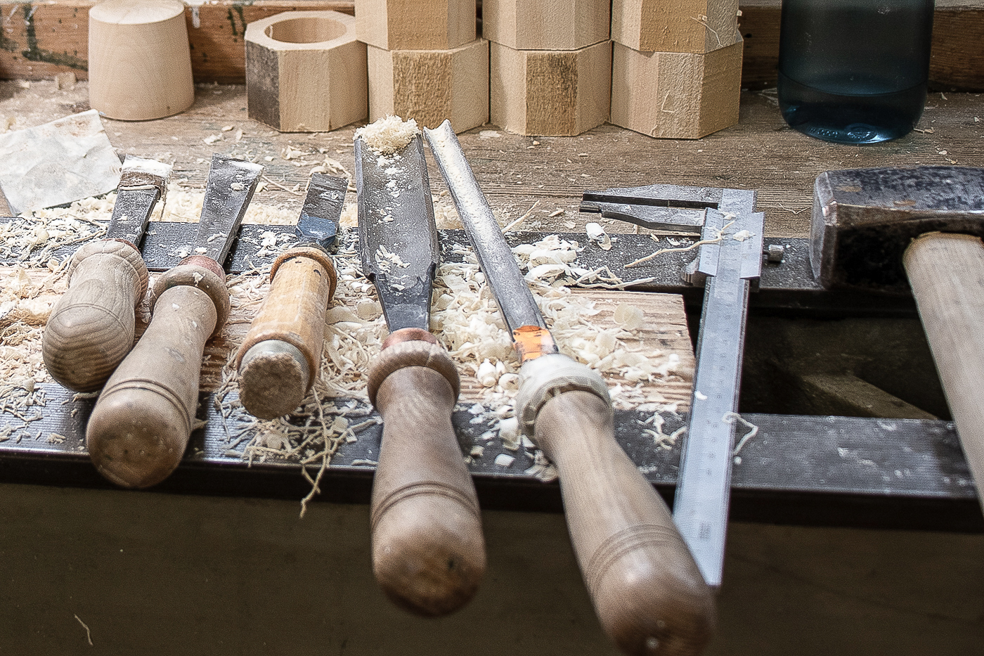 Warten auf ihren Einsatz, die Werkzeuge der Drechsler